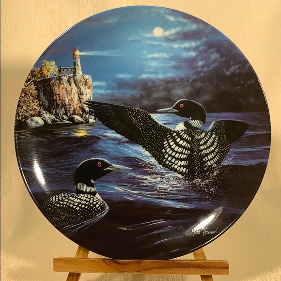 “Night Light” Loon Collector Plate - Picture 7 of 7